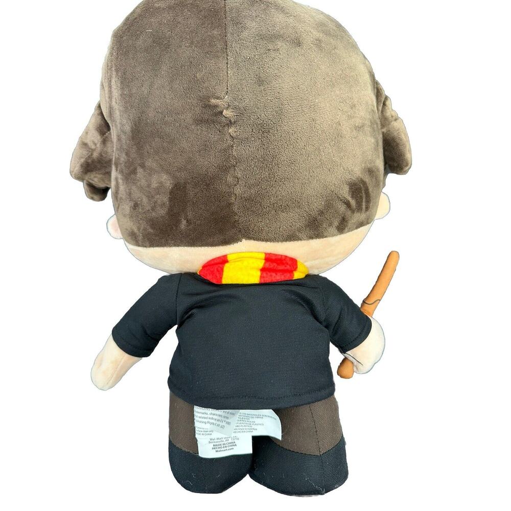 Wizarding World Harry Potter Plush Greeter Room with Wand 16.5 Inches Stands Up‎ - Picture 5 of 12